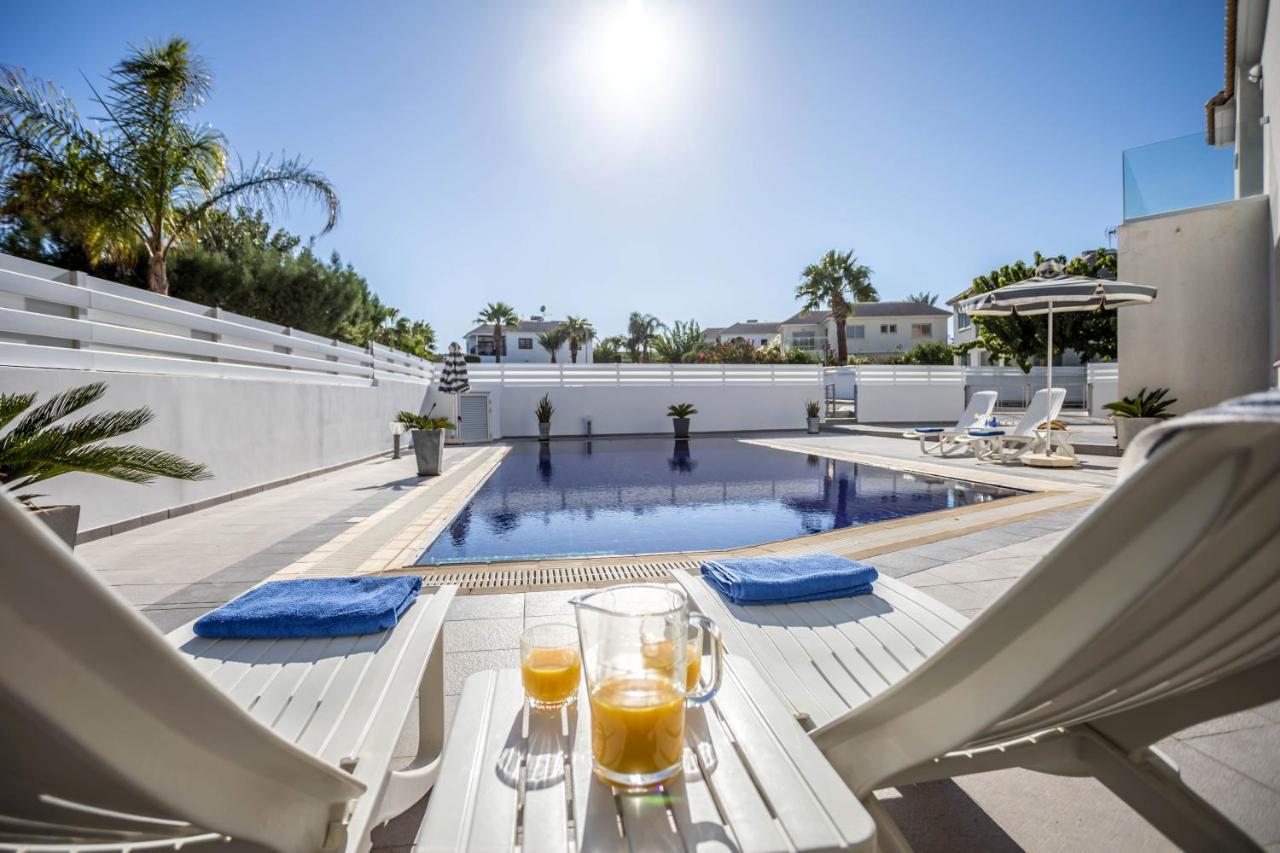 Villa Hibiscus Protaras Buitenkant foto
