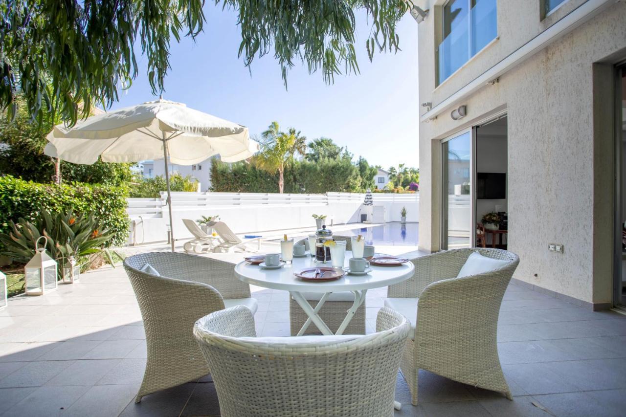 Villa Hibiscus Protaras Buitenkant foto