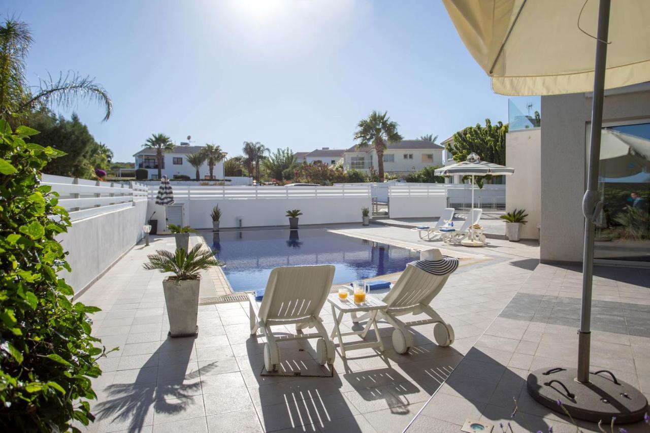 Villa Hibiscus Protaras Buitenkant foto