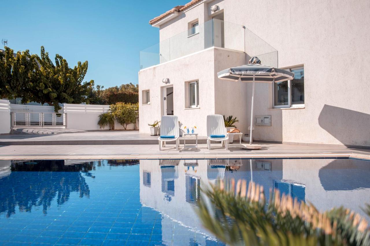 Villa Hibiscus Protaras Buitenkant foto