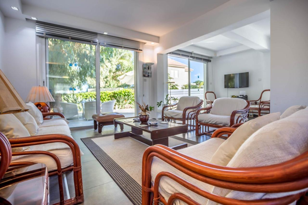 Villa Hibiscus Protaras Buitenkant foto
