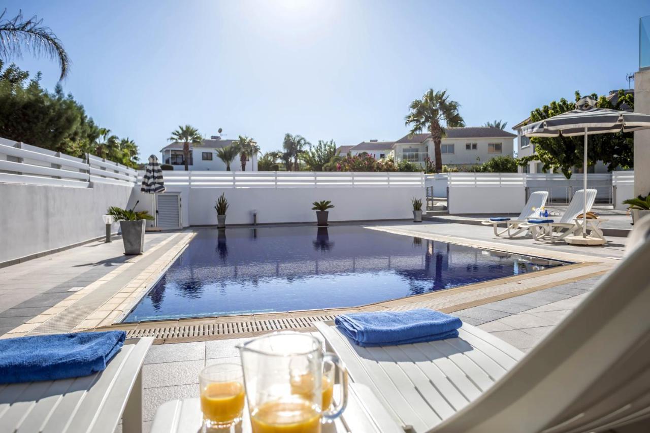 Villa Hibiscus Protaras Buitenkant foto