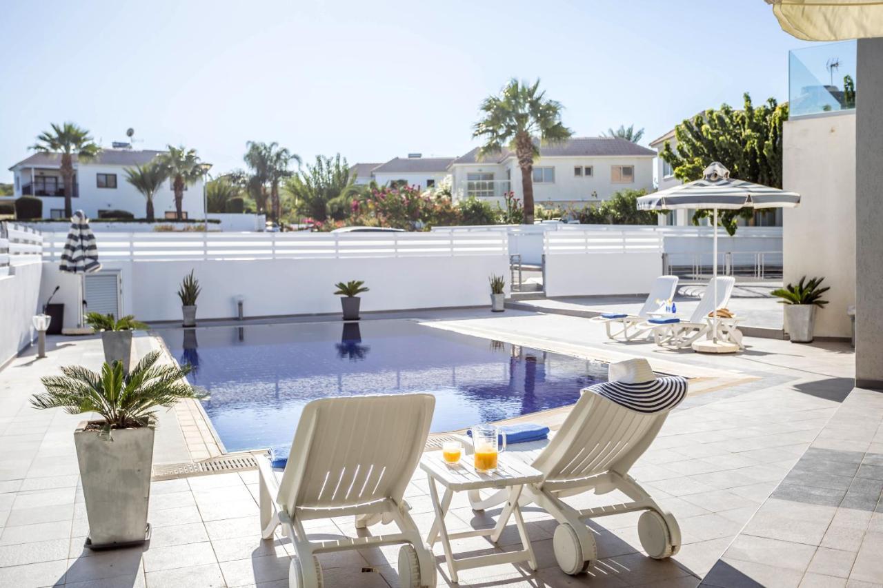 Villa Hibiscus Protaras Buitenkant foto